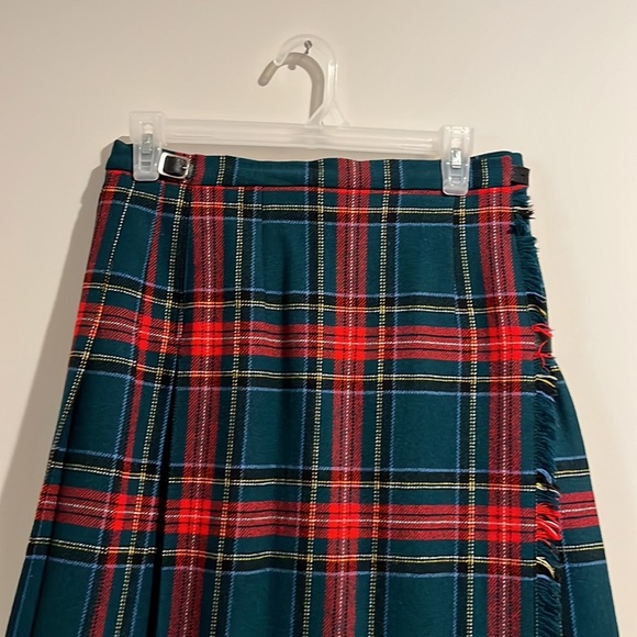 Laird Portch of Scotland red green blue plaid kilt. Size small 2/4. UK size 7. - Picture 2 of 6